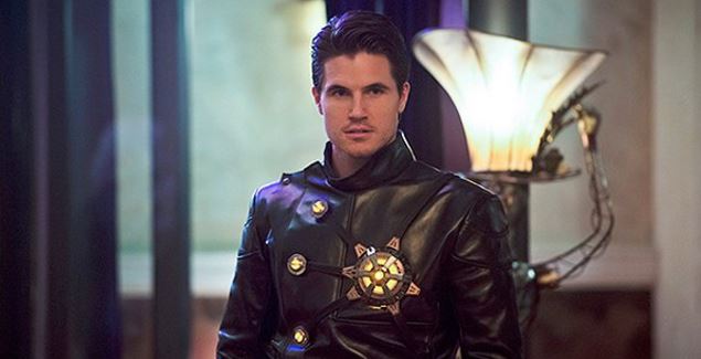 Robbie Amell The Flash