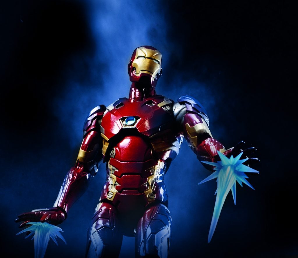 Civil-War-6-Inch-Legend-Iron-Man