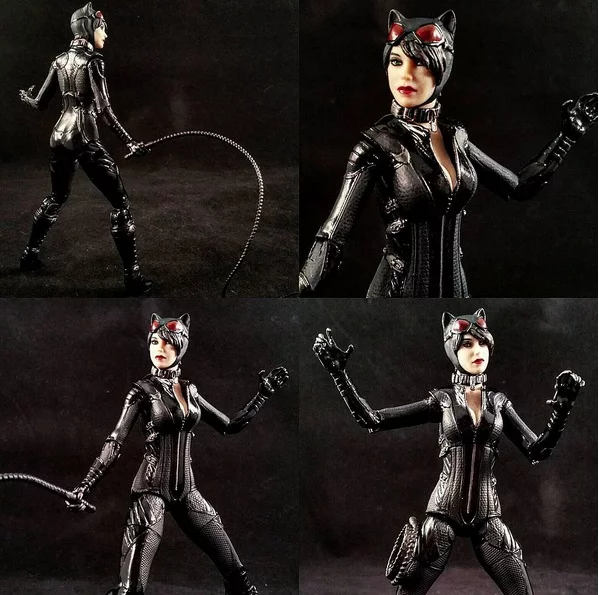 DCC AK Catwoman 4