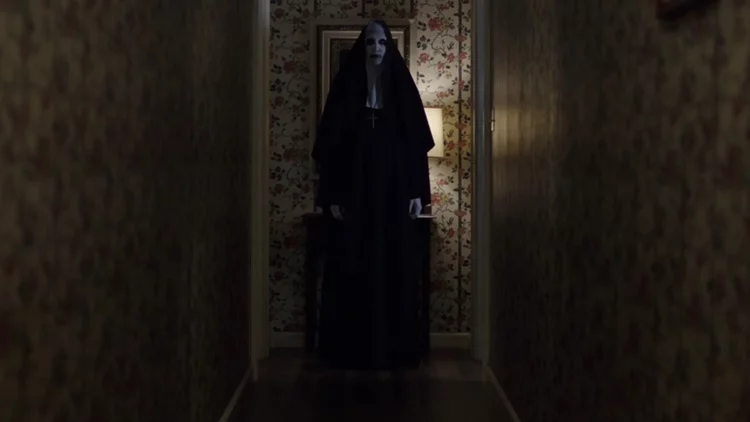 conjuring2