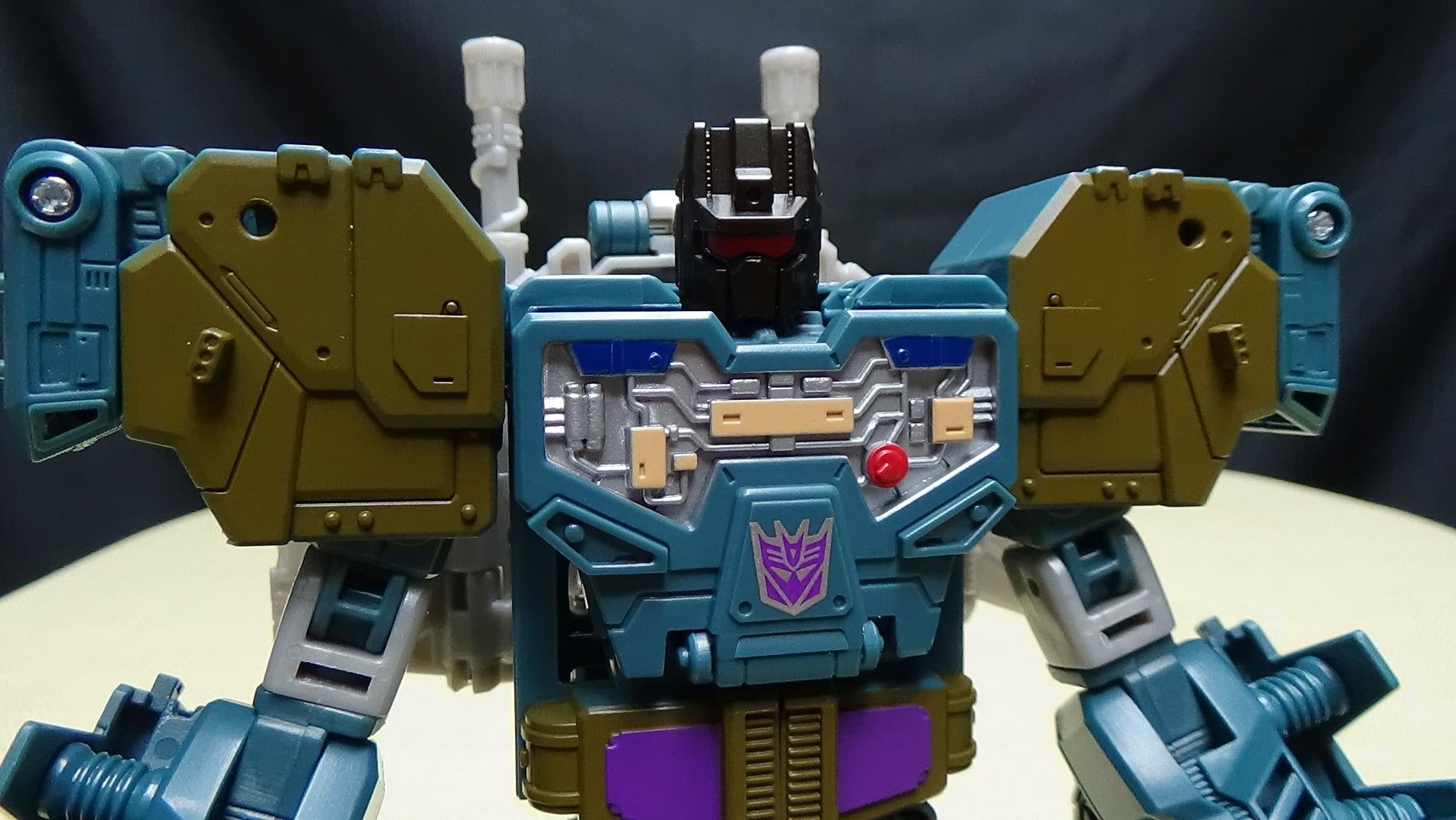 Onslaught-Transformers