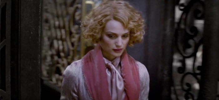 Alison Sudol Defends Queenie's Actions In 'Fantastic Beasts: The Crimes Of Grindelwald'