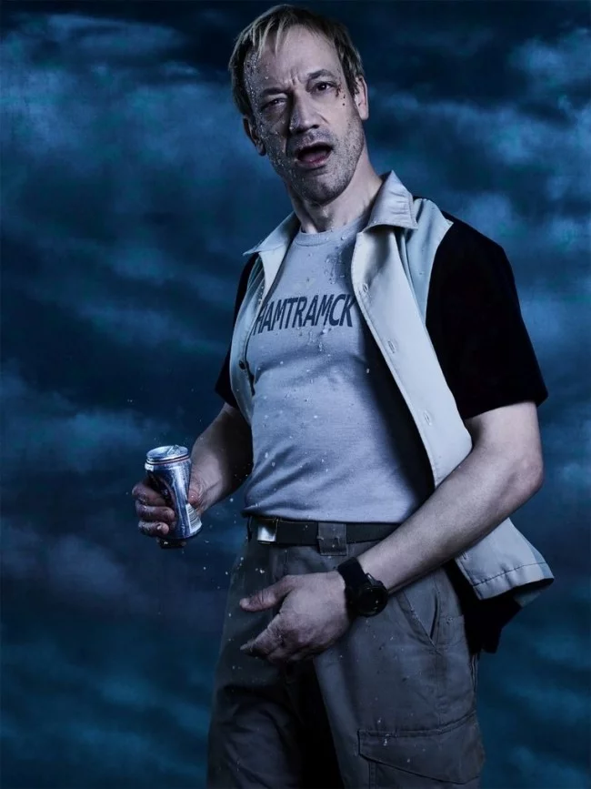 ted-raimi-as-chet-kaminskijpg-42c9e6_765w