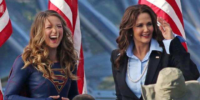 *EXCLUSIVE* Melissa Benoist and Lynda Carter crack a few jokes on set of 'Supergirl'