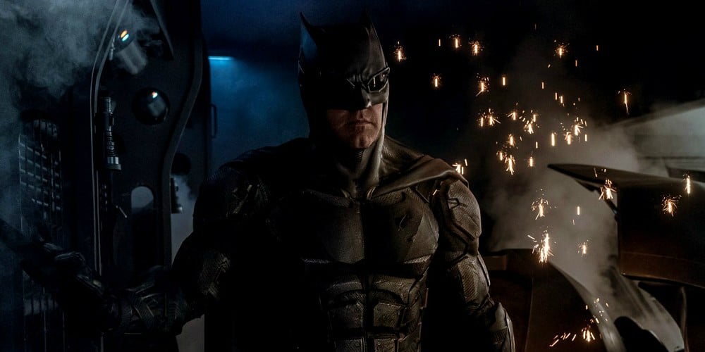 justice-league-movie-batman-tactical-suit-snyder