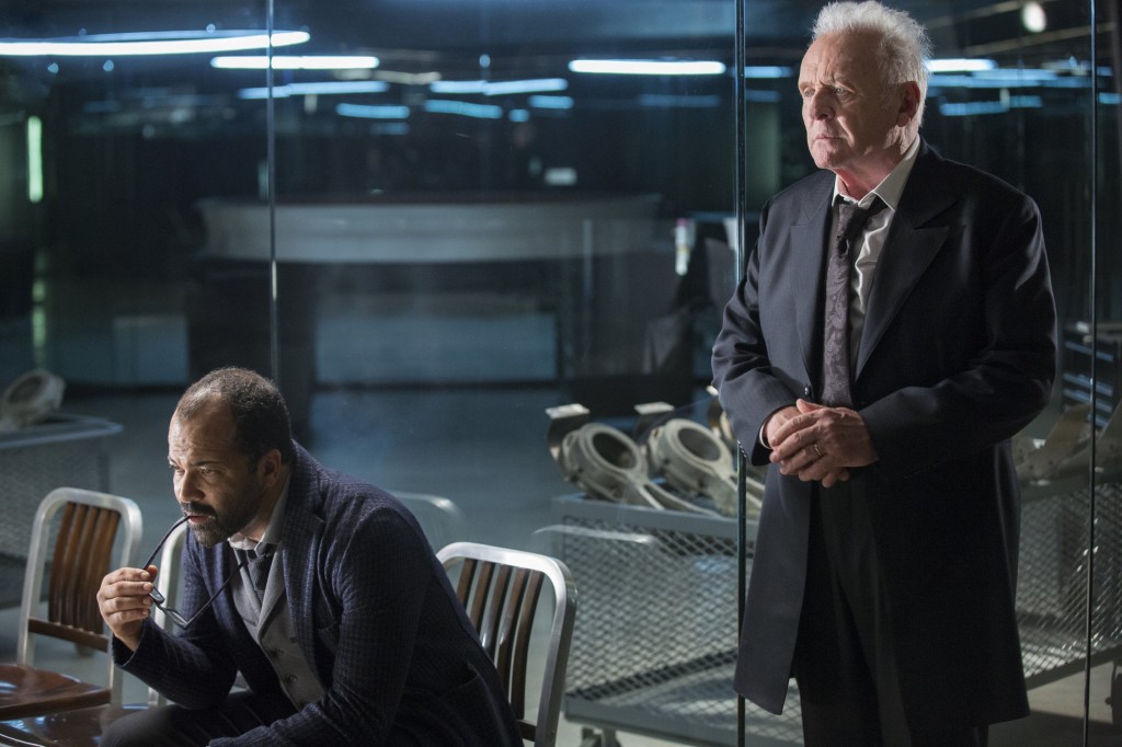 jeffrey-wright-as-bernard-lowe-and-anthony-hopkins-as-dr-robert-ford-westworld