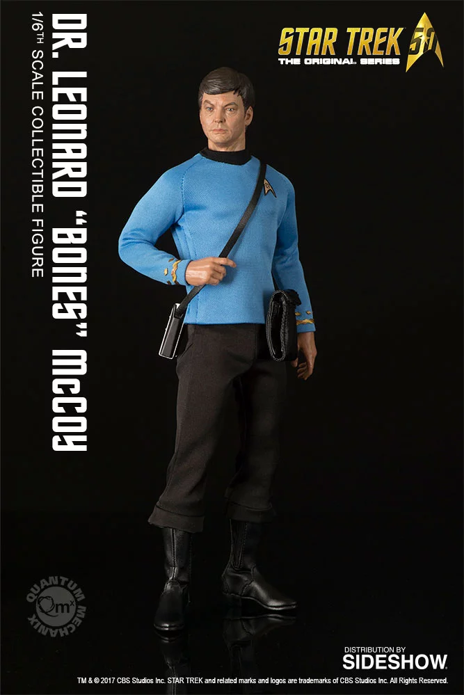 QMX-Star-Trek-Dr.-McCoy-001