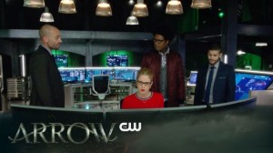 arrow lance curtis ollie and felicity hacking in the cave
