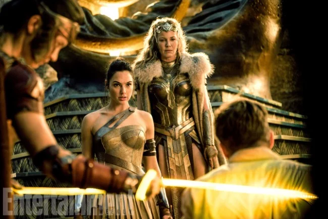 WONDER WOMAN