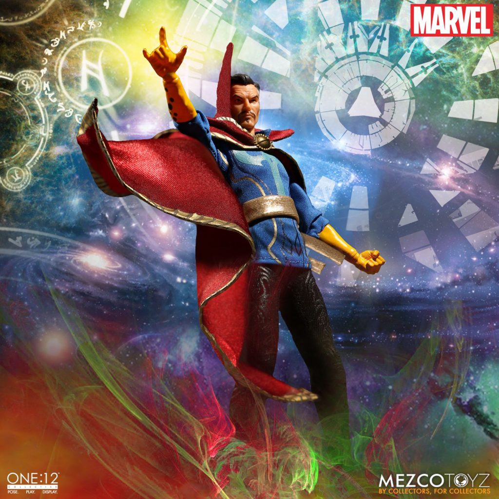 Mezco-Dr.-Strange-Figure-001