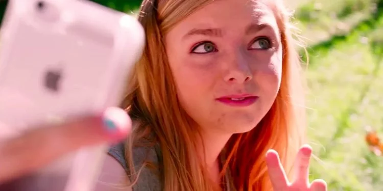 Elsie Fisher
