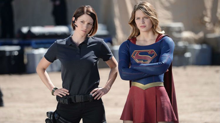 Supergirl And Alex Square Off In This Elseworlds Teaser