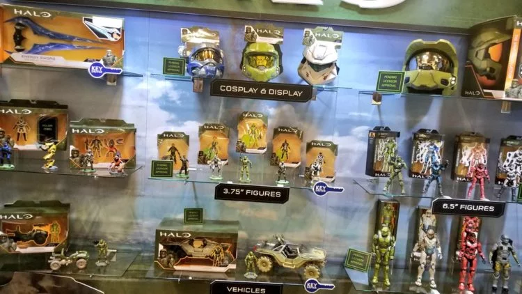 Halo display at Toy Fair 2020